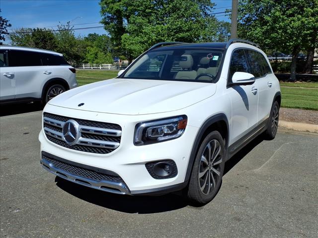 used 2022 Mercedes-Benz GLB 250 car, priced at $27,900