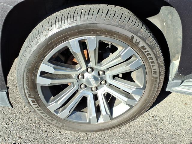 used 2017 GMC Yukon XL car, priced at $21,900