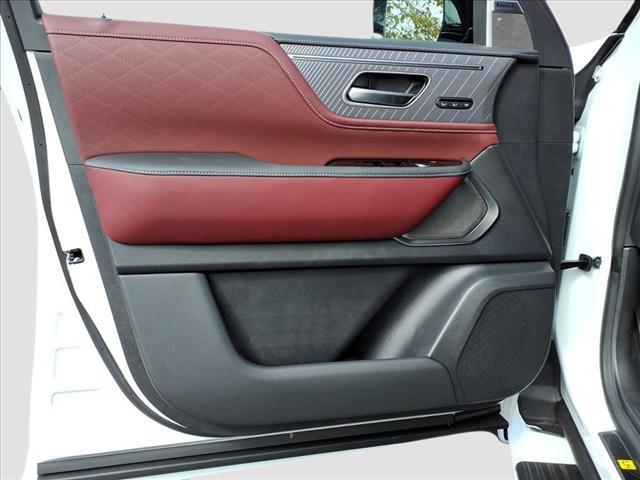 new 2026 INFINITI QX80 car, priced at $108,920