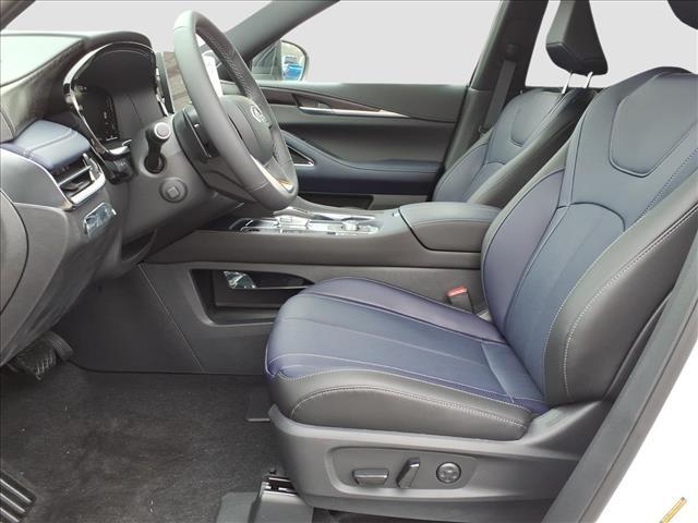 new 2026 INFINITI QX60 car, priced at $61,385
