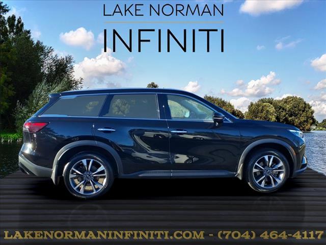 used 2023 INFINITI QX60 car, priced at $38,900
