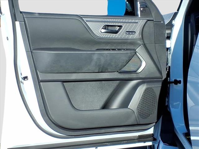 new 2026 INFINITI QX80 car, priced at $107,860