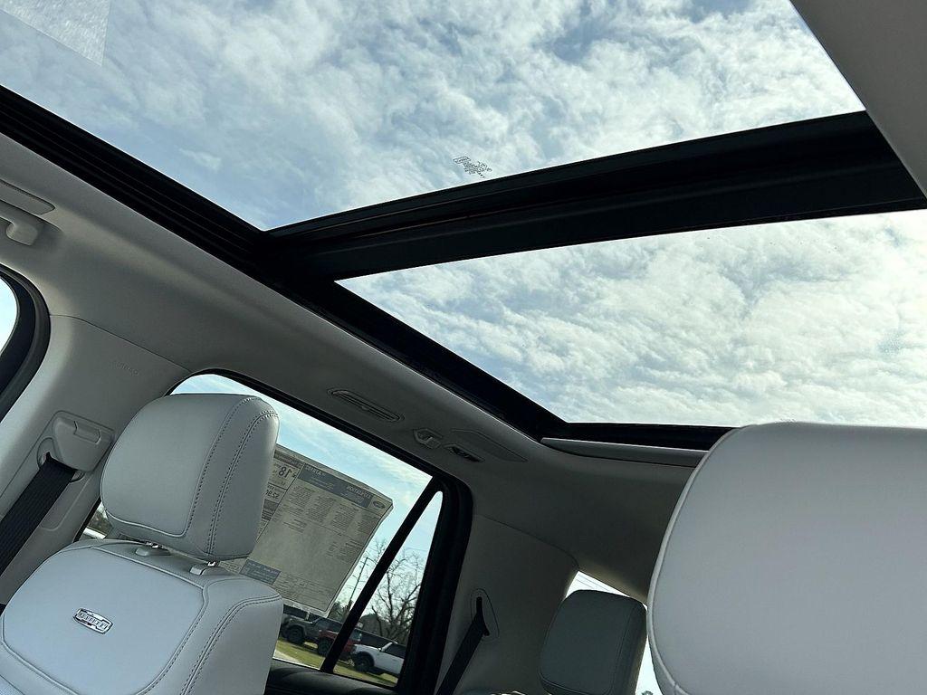 new 2025 Ford Expedition car, priced at $84,150