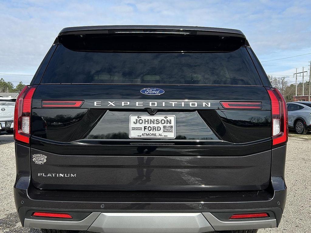 new 2025 Ford Expedition car, priced at $84,150
