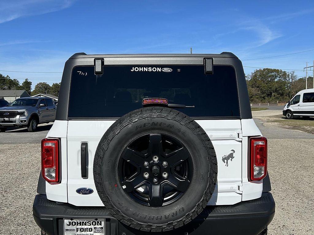 new 2025 Ford Bronco car, priced at $49,630