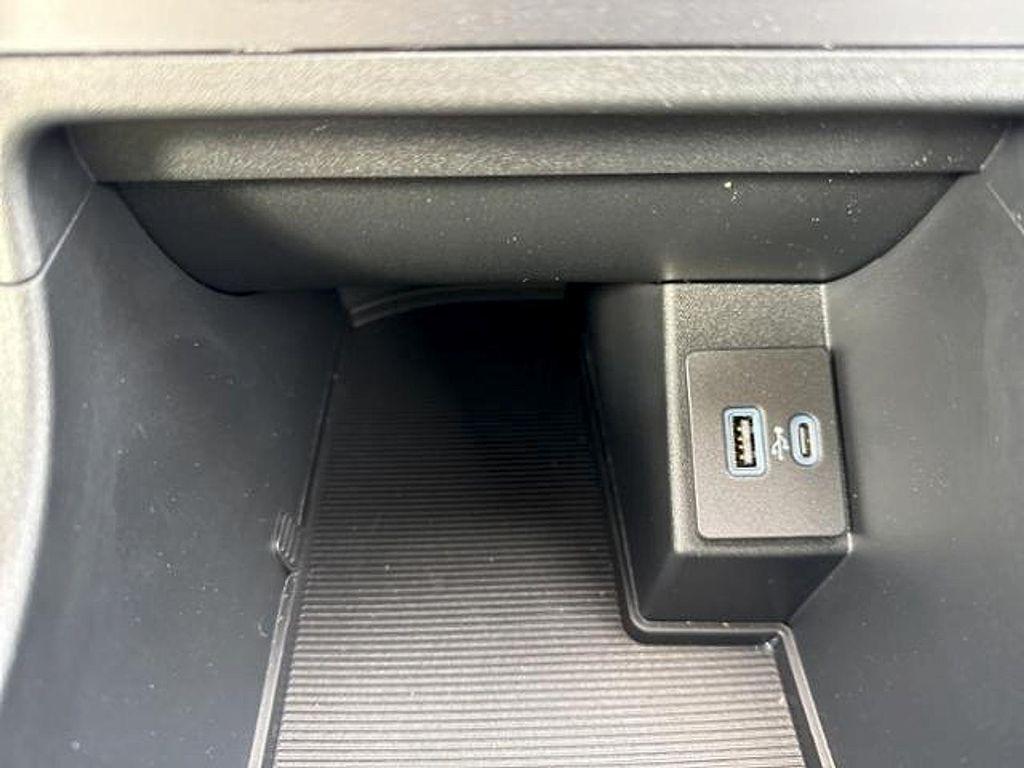 new 2024 Ford Edge car, priced at $34,160