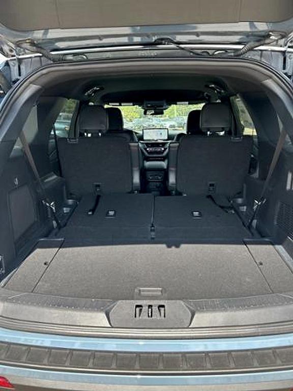 new 2025 Ford Explorer car, priced at $52,650