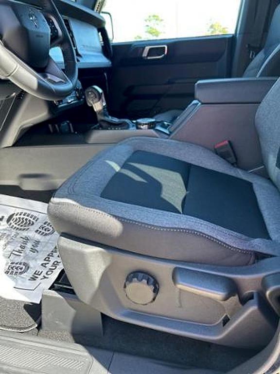 new 2025 Ford Bronco car, priced at $44,901