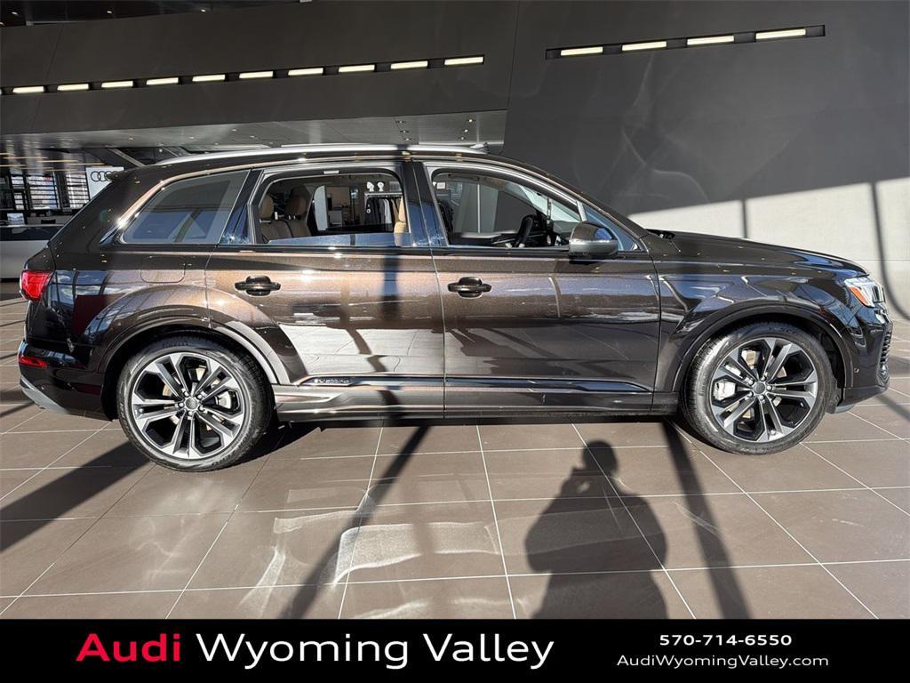 new 2026 Audi Q7 car, priced at $77,540