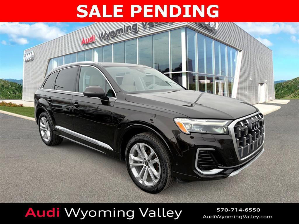 used 2025 Audi Q7 car, priced at $51,462