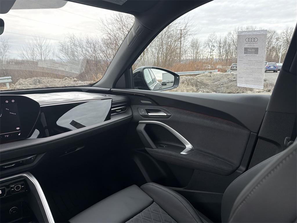 new 2025 Audi SQ5 car, priced at $74,290