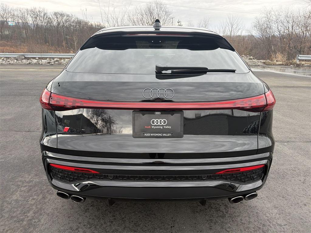 new 2025 Audi SQ5 car, priced at $74,290