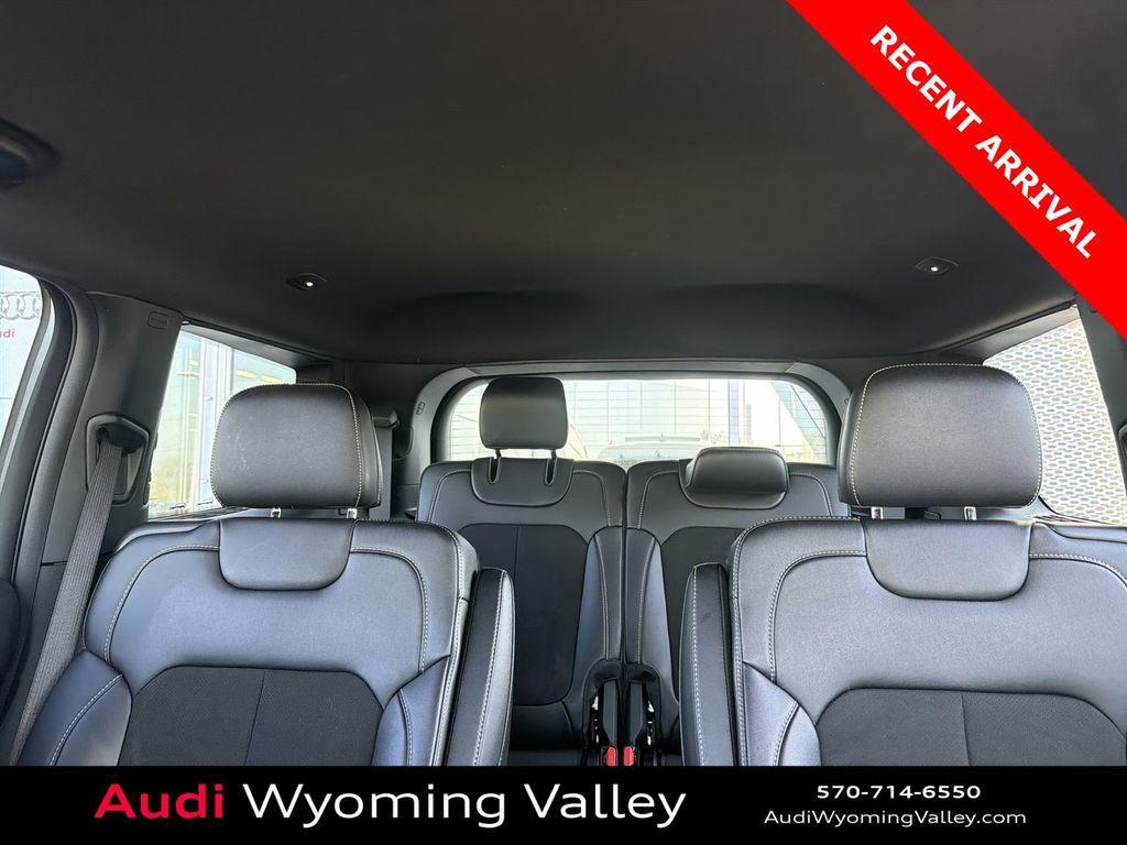 used 2023 Jeep Grand Cherokee L car, priced at $33,677
