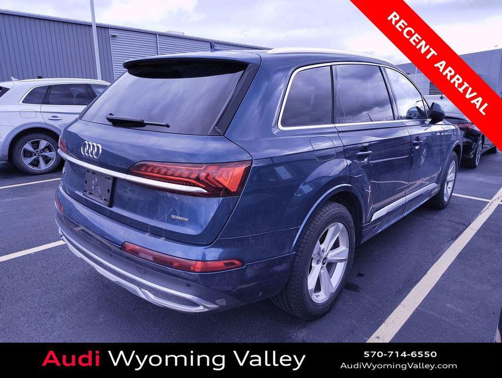 used 2022 Audi Q7 car, priced at $28,272