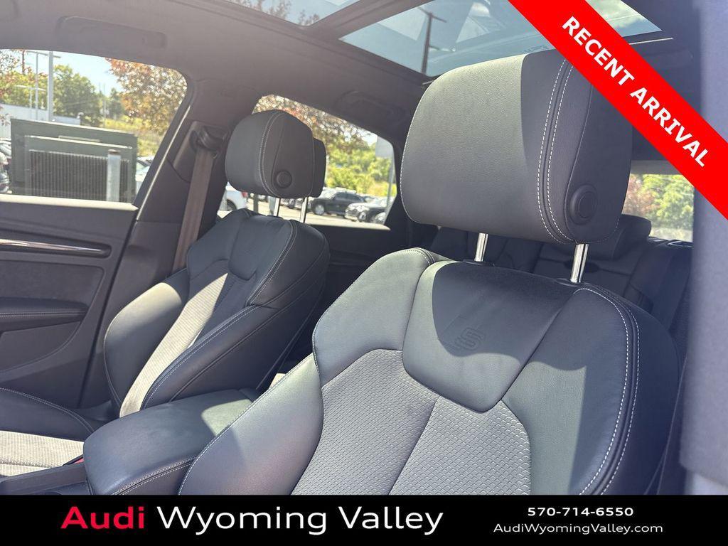 used 2023 Audi SQ5 car, priced at $39,990