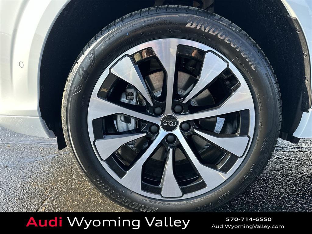 new 2026 Audi Q3 car, priced at $48,170