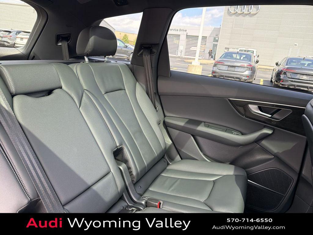 new 2026 Audi Q7 car, priced at $66,595