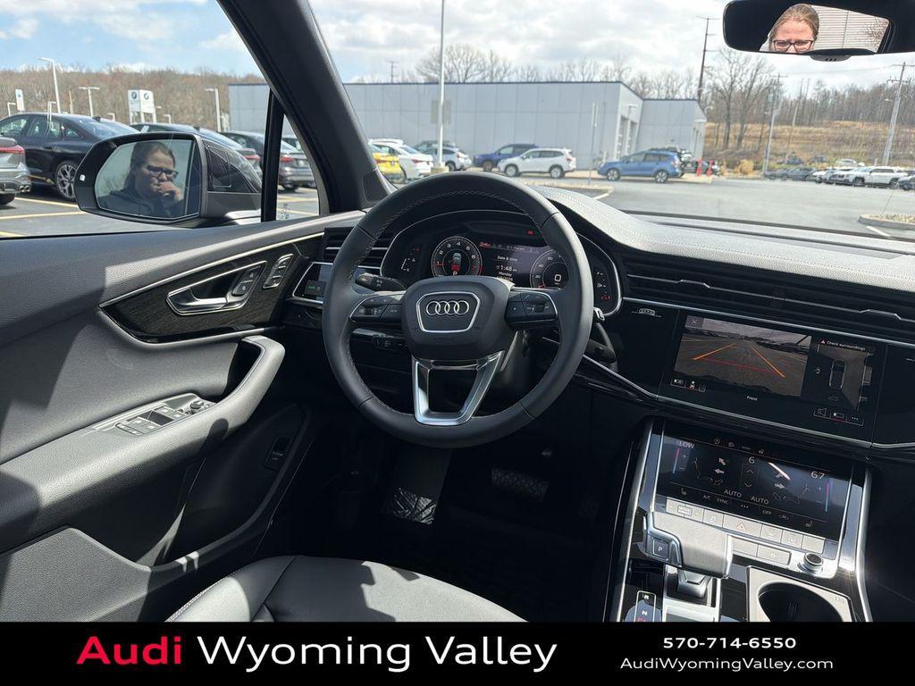 new 2026 Audi Q7 car, priced at $66,595