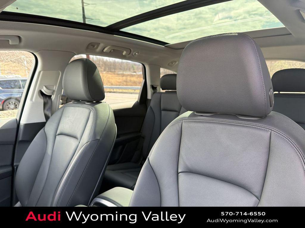 used 2023 Audi Q7 car, priced at $38,950