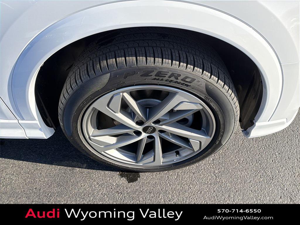 new 2025 Audi Q3 car, priced at $43,465