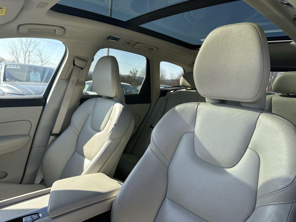 used 2019 Volvo XC60 car, priced at $18,741
