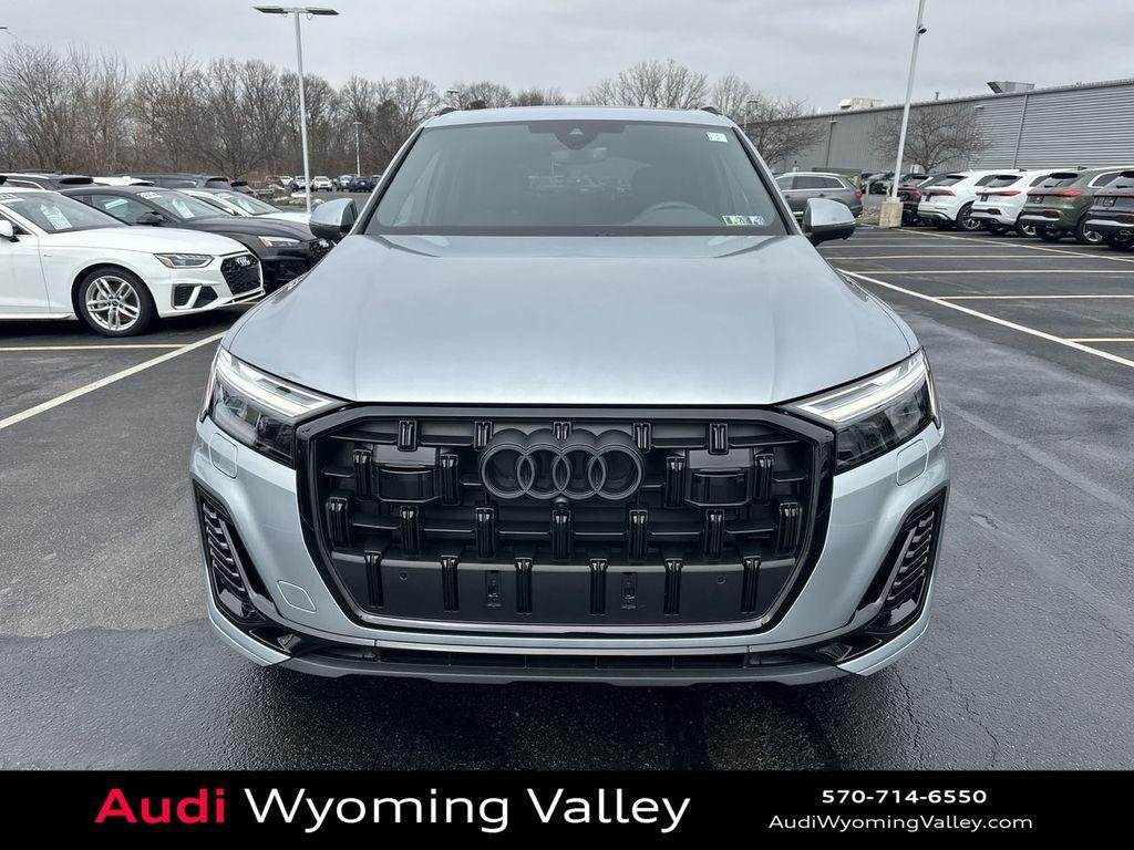 used 2025 Audi Q7 car