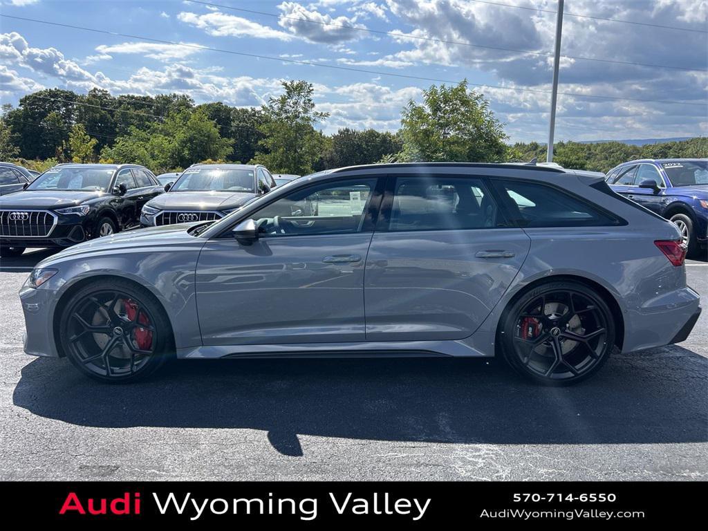 new 2026 Audi RS 6 Avant car, priced at $152,670