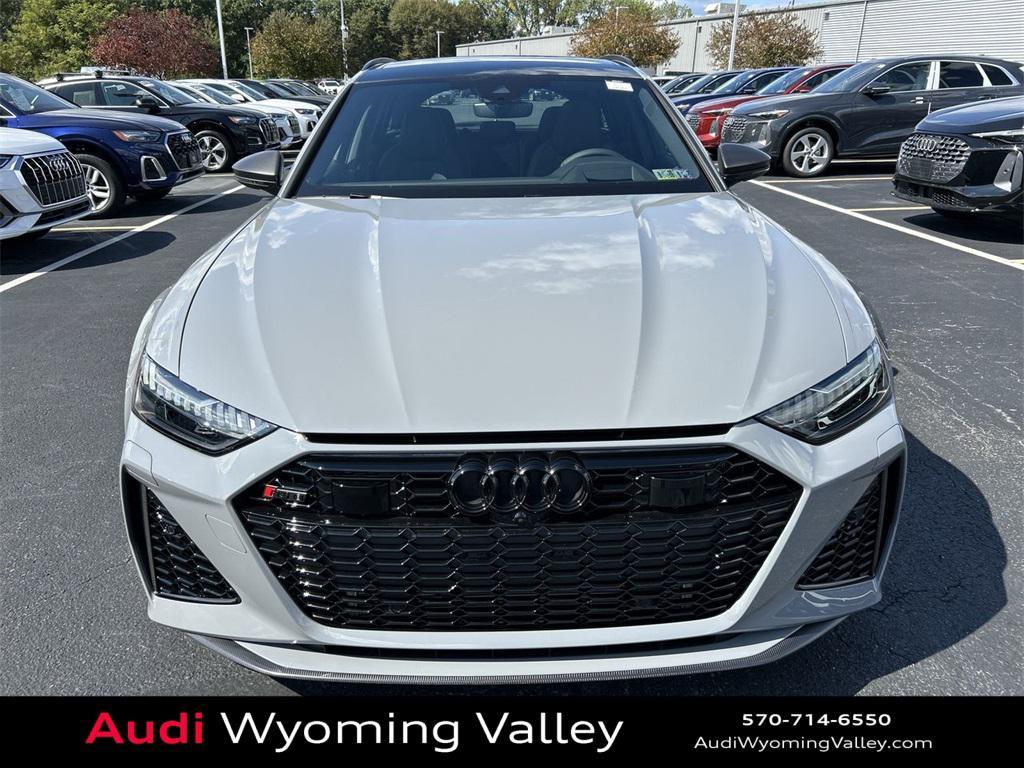 new 2026 Audi RS 6 Avant car, priced at $152,670