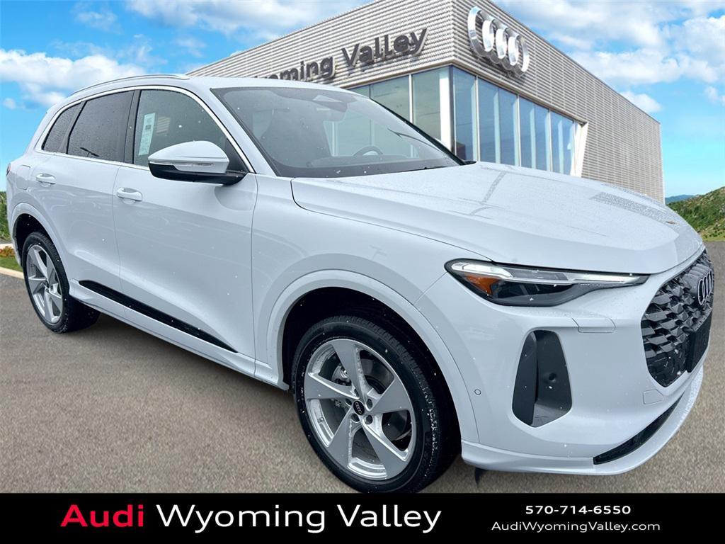 new 2025 Audi Q5 car, priced at $62,080