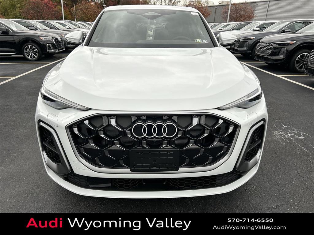 new 2025 Audi Q5 car, priced at $63,530