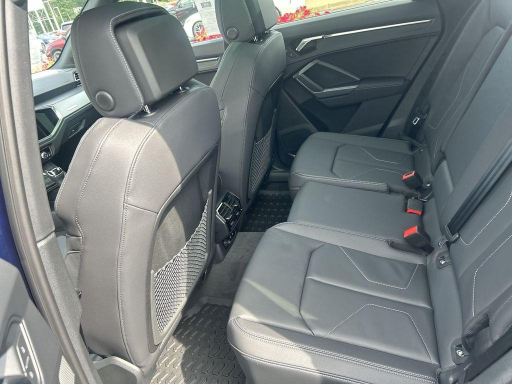 used 2025 Audi Q3 car