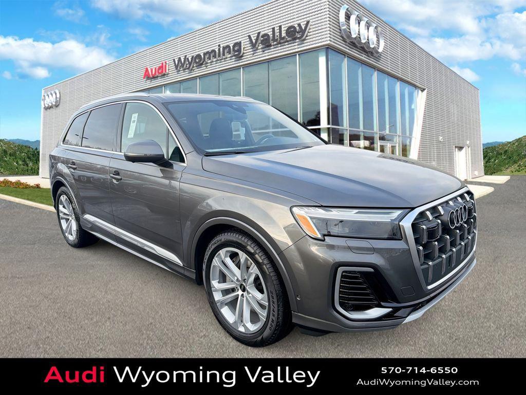 new 2026 Audi Q7 car, priced at $76,645