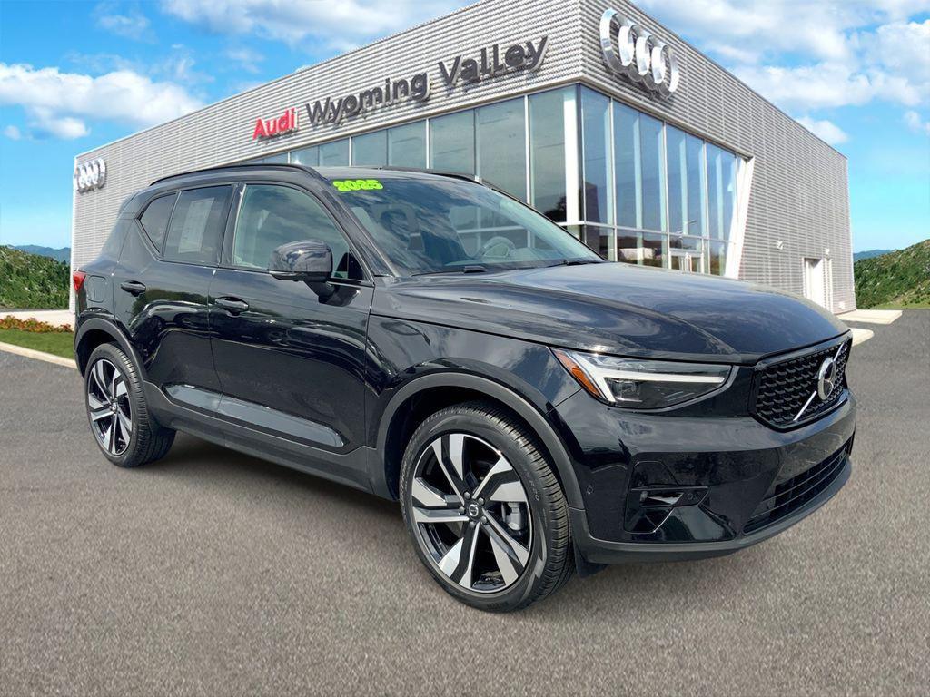 used 2025 Volvo XC40 car, priced at $35,229
