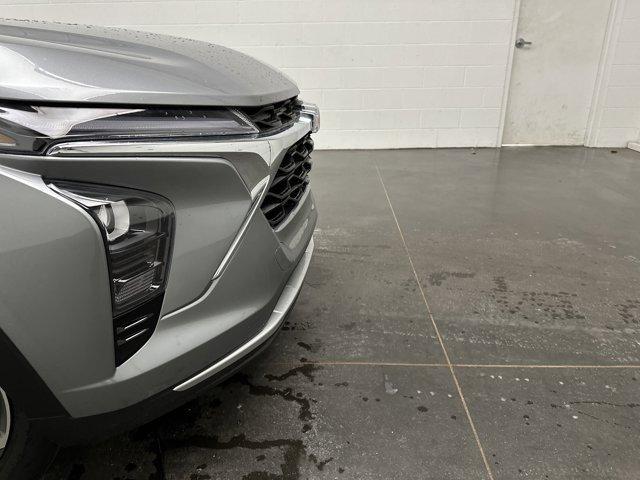 used 2025 Chevrolet Trax car, priced at $20,600