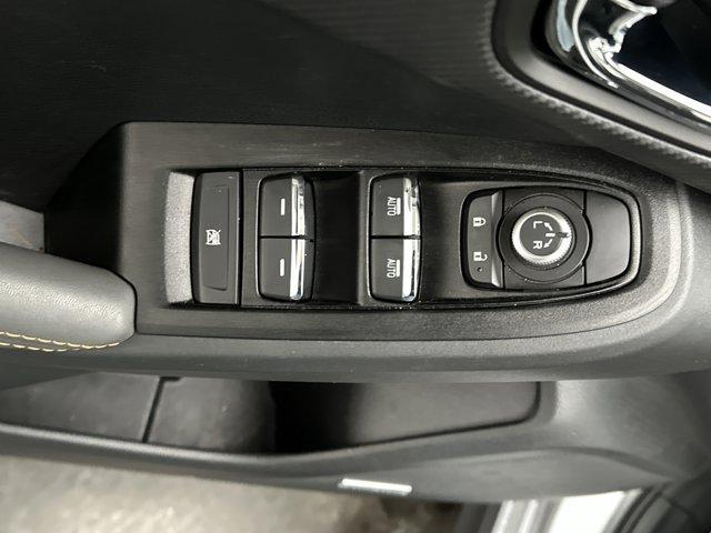 used 2025 Subaru Crosstrek car, priced at $28,720