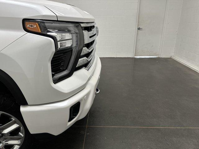 used 2024 Chevrolet Silverado 3500 car, priced at $66,898