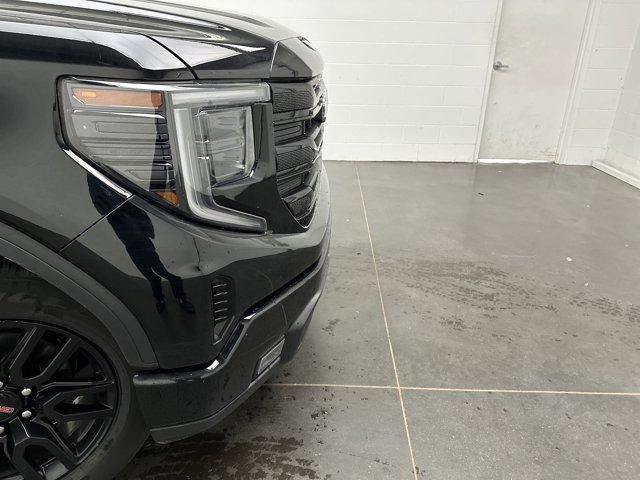 used 2024 GMC Sierra 1500 car, priced at $40,200