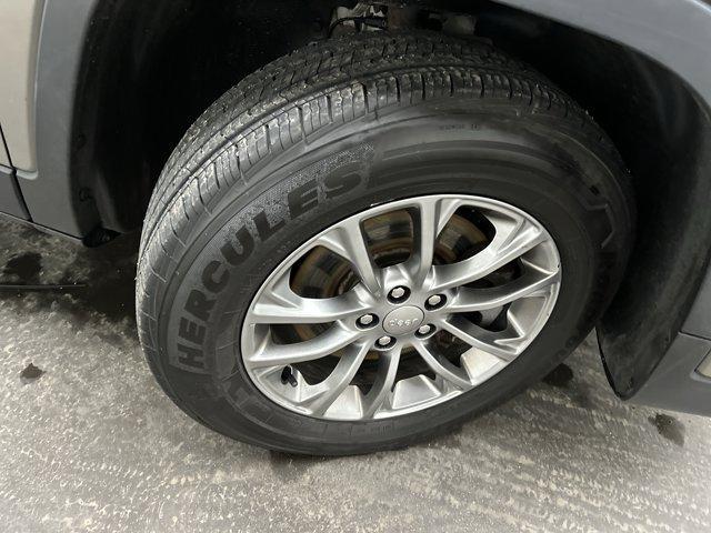 used 2019 Jeep Cherokee car, priced at $15,000