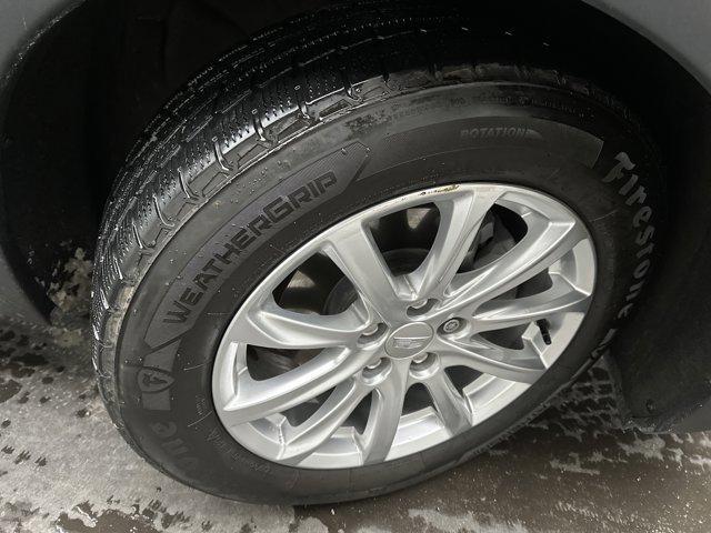 used 2021 Cadillac XT4 car, priced at $23,600