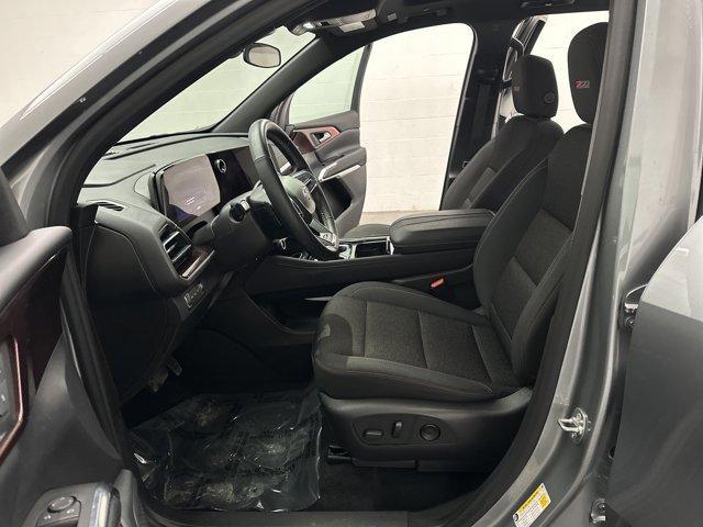 used 2024 Chevrolet Traverse car, priced at $43,000