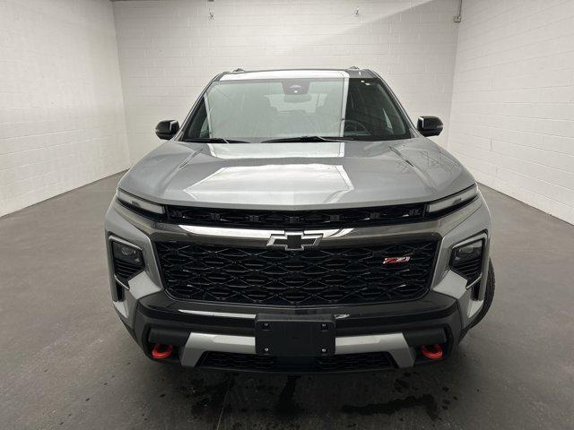 used 2024 Chevrolet Traverse car, priced at $43,000