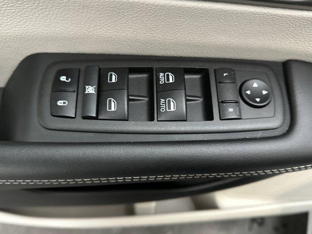 used 2024 Chrysler Pacifica car, priced at $26,000