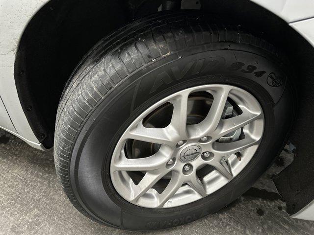 used 2024 Chrysler Pacifica car, priced at $26,000