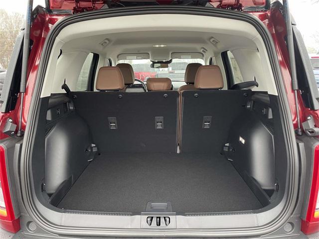 new 2025 Ford Bronco Sport car, priced at $34,283