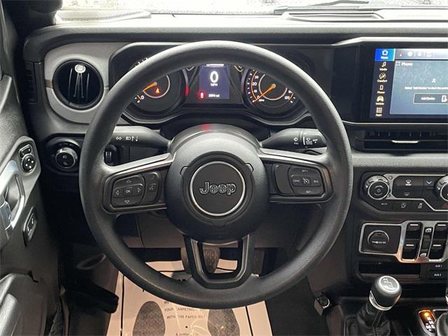 used 2025 Jeep Gladiator car, priced at $35,623