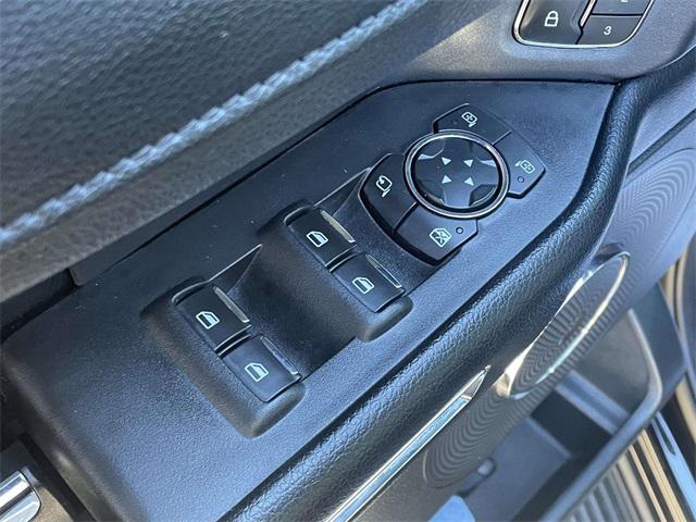 used 2021 Ford Expedition car, priced at $34,000