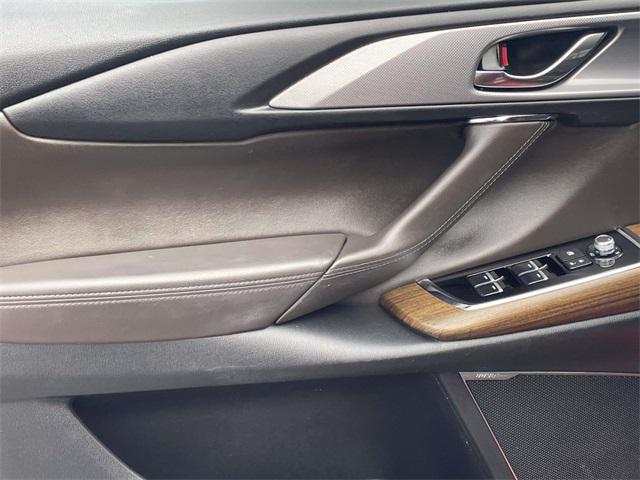 used 2022 Mazda CX-9 car, priced at $25,900