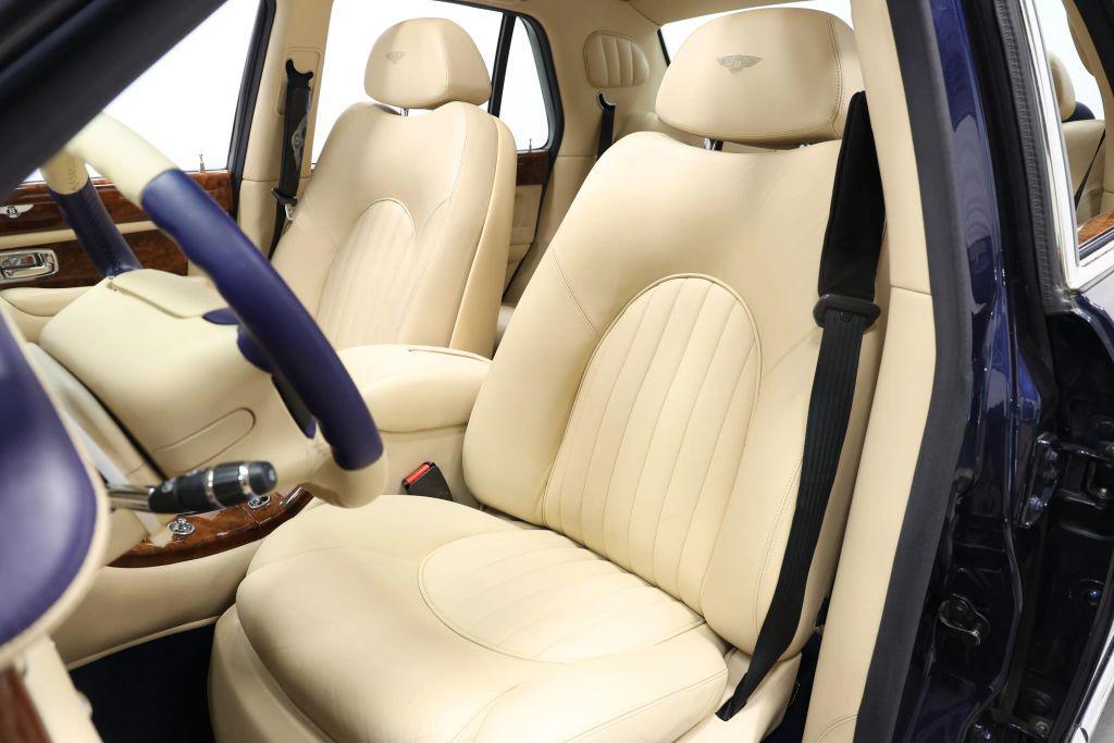 used 2001 Bentley Arnage car, priced at $25,985