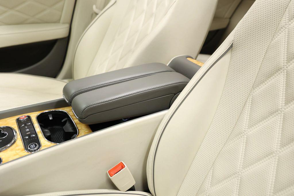 used 2016 Bentley Flying Spur car, priced at $62,985