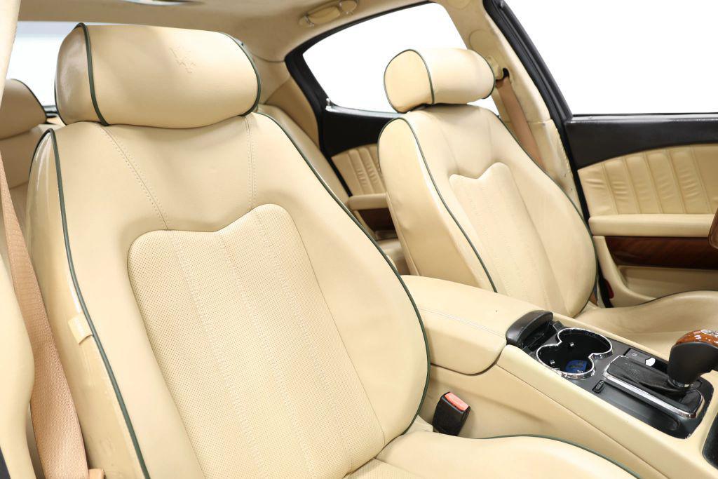 Maserati Quattroporte view 70